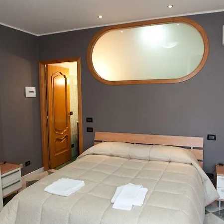 Mauro Bed And Relax Bed & Breakfast